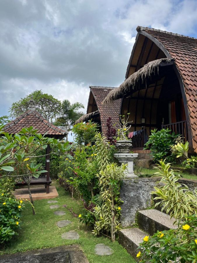 Holy Hills Bungalow Nusa Penida Batumadeg Exterior photo